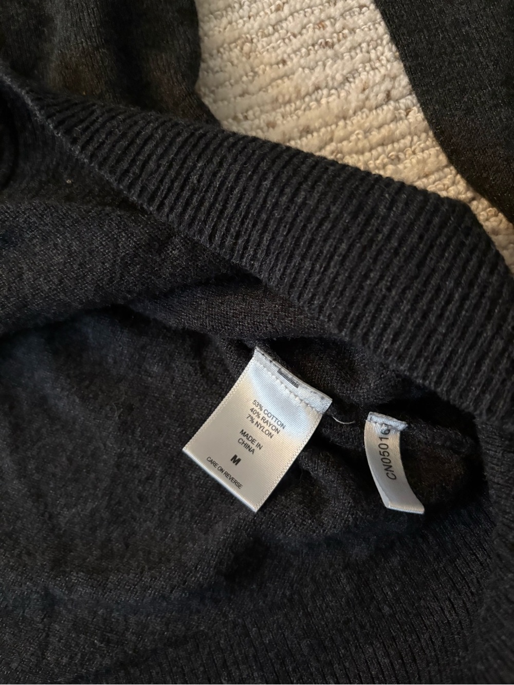 New York & Company Black V-Neck Button Cardigan - Picture 4 of 4